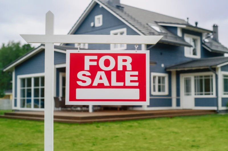 Builder Partnership 3 For sale real estate sign